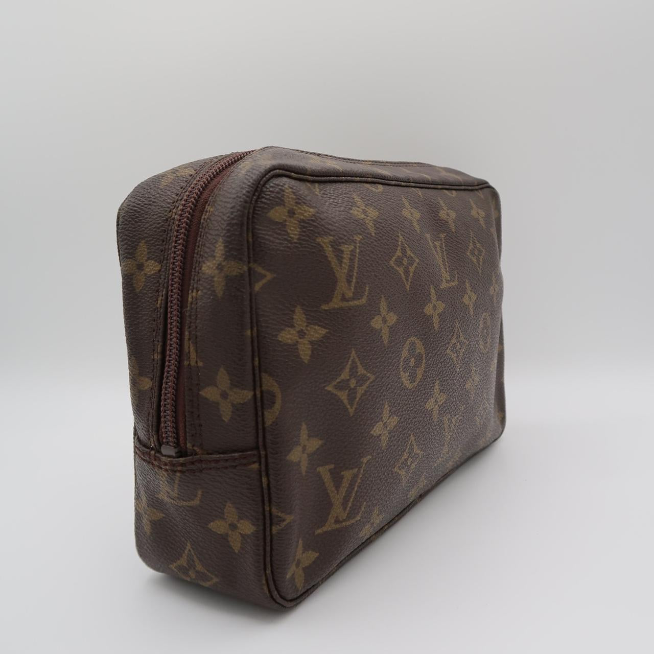 Louis Vuitton Monogram Trousse Toilette