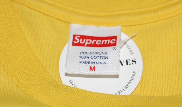 Supreme T-Shirt