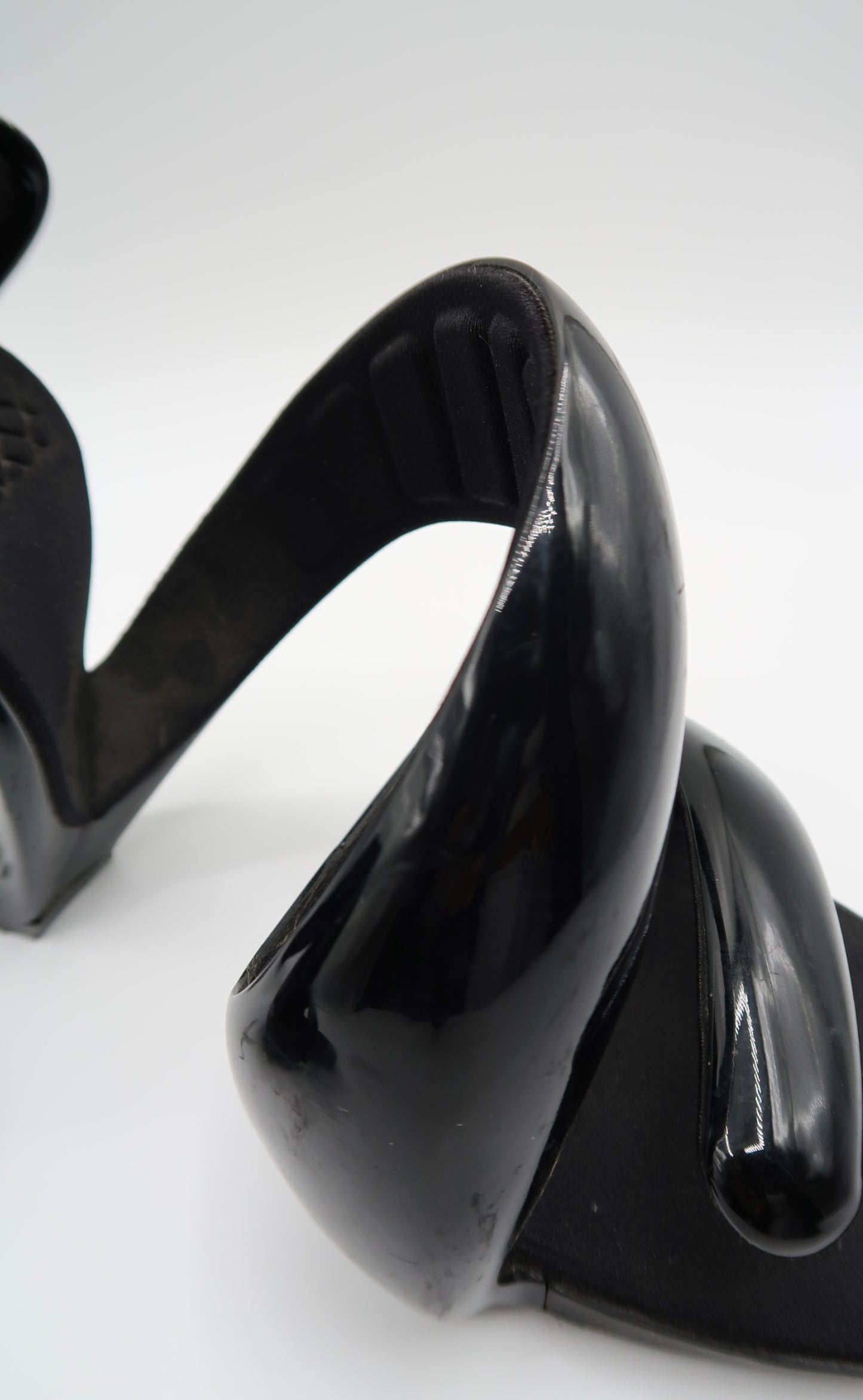 Julian Hakes London Mojito Heels