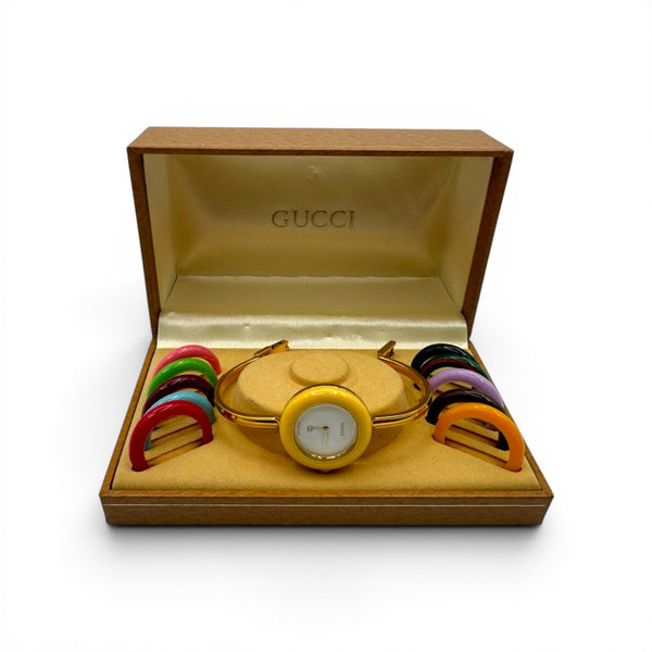 Gucci Wristwatch with 11 Interchangeable Bezels
