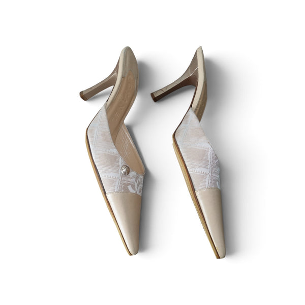 Chanel Coco Mark Travel Line SS 04 Heels